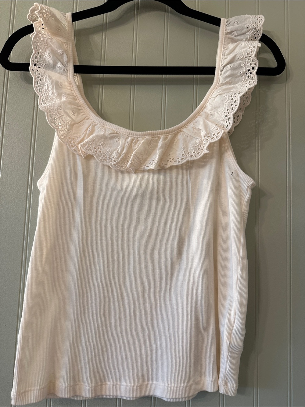 American Eagle Outfitters Cream Eyelet Ruffle Tank